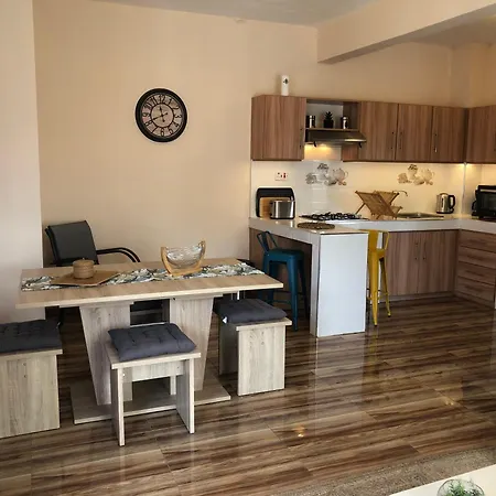 Appartement Cosy A 300M De La Mer Pereybere Beach Exterior photo